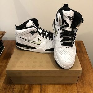 Nike Air Flight Falcon